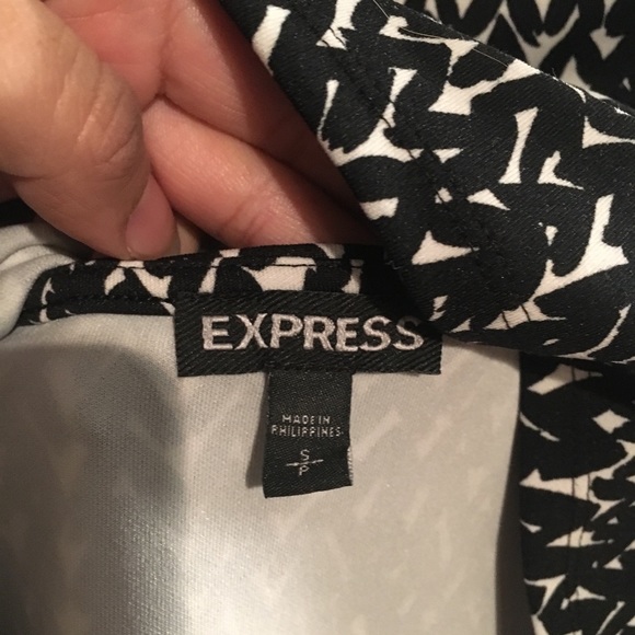 Blanca and white Patterned cropped top - Picture 3 of 3